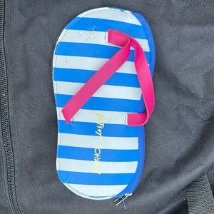 👡Betsy Johnson flip flop eyewear case